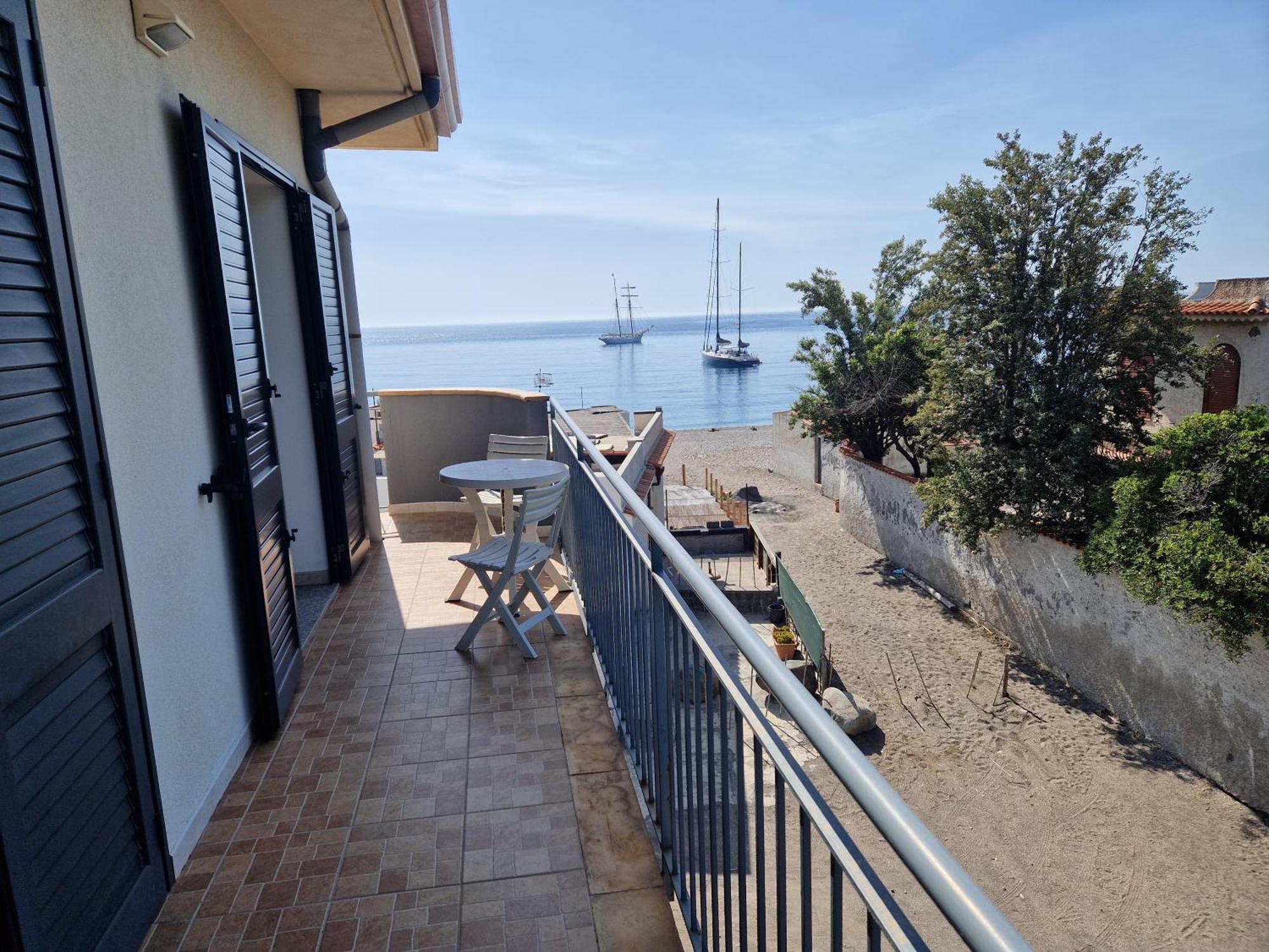 Santanna Beach House - Fondachello-Apartments Com Mascali Extérieur photo